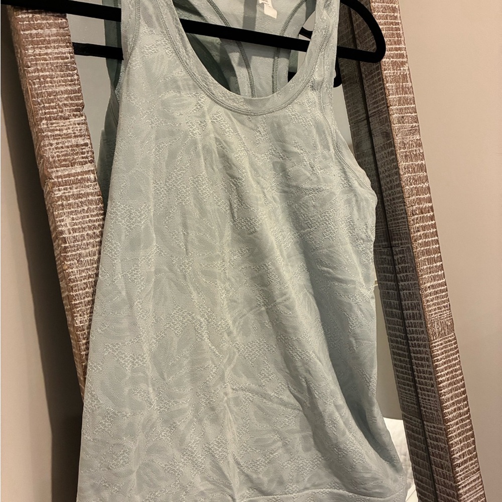 Athleta tank